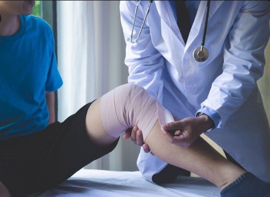 Best Sports Injury Surgeon in Lajpat Nagar