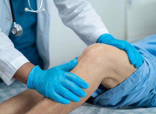 Best Knee Replacement Surgery Doctors Near Sahibabad